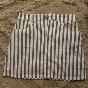 Brandy Melville Skirt